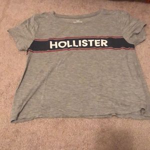 A Hollister easy T shirts